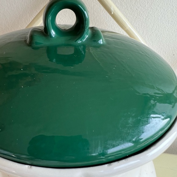 Large vintage floral cookie jar - Picture 12 of 12